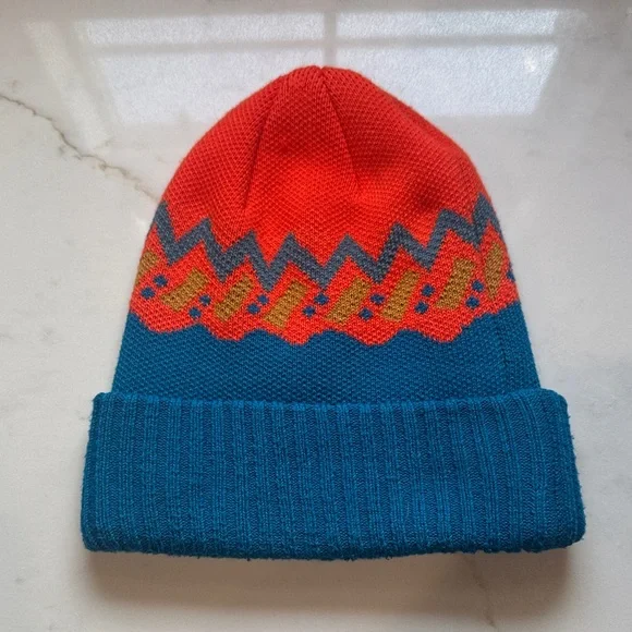 Patagonia Powder Town Beanie - Picture 2 of 14